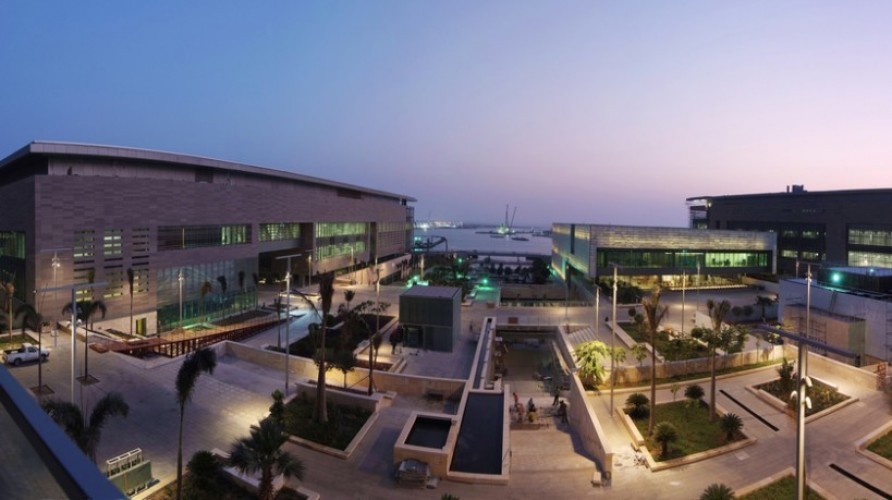 جامعة الملك عبدالله تعلن توفر وظائف بحثية وإدارية وهندسية شاغرة للجنسين