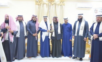 “تعليم الجوف” يكرم المتقاعدين في مدارس سكاكا “تعليم الجوف” يكرم المتقاعدين في مدارس سكاكا