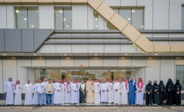 أمير منطقة المدينة المنورة يؤكد أهمية إتاحة خدمات مجمع الملك عبدالعزيز للمكتبات الوقفية للباحثين